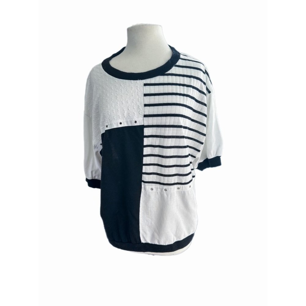 Vintage Black/White Oversize Crewneck Top | Size 22W